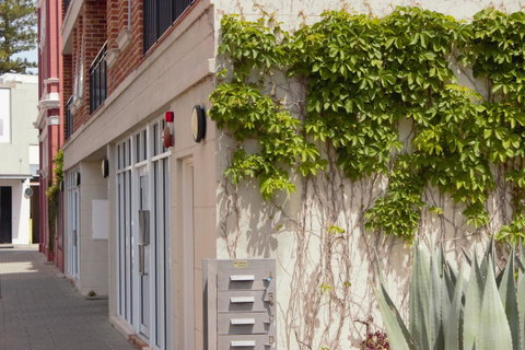 West End District Apartments - Tourism Townsville 7
