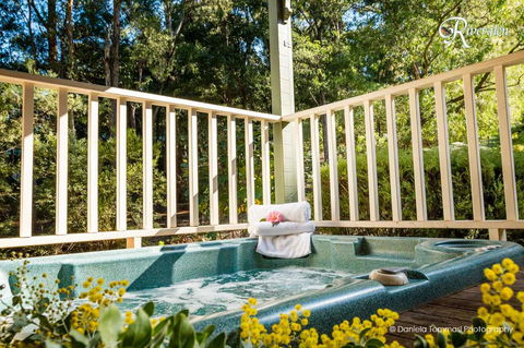 Riverglen Chalets - Tourism Townsville 38