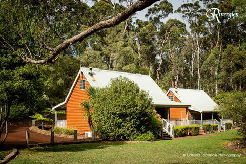Riverglen Chalets - Tourism Townsville 36