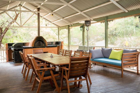 Riverglen Chalets - Tourism Townsville 4