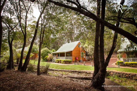 Riverglen Chalets - Tourism Townsville 26