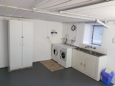Stirling Apartments - Studio 1 - Tourism Townsville 9