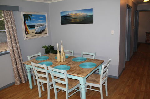 Jbay Beach Shack - Tourism Townsville 11