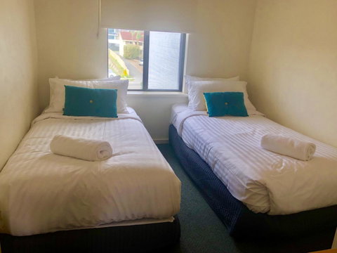 West Beach Lagoon 114 â€“ Ocean Views - Tourism Townsville 7