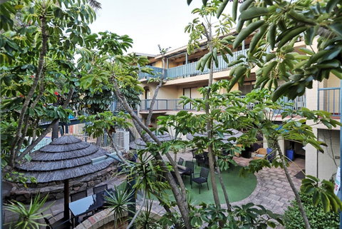 West Beach Lagoon 208 â€“ Great Value! - Tourism Townsville 24