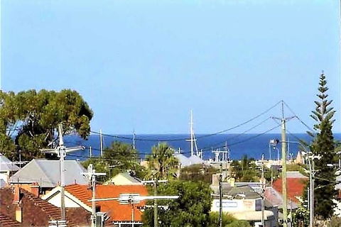 Fremantle Heritage Home For You To Enjoy! - Tourism Townsville 1