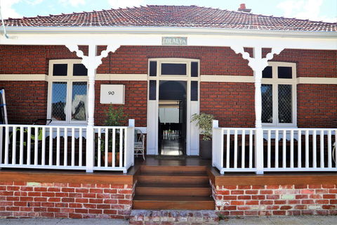 Fremantle Heritage Home For You To Enjoy! - Tourism Townsville 16