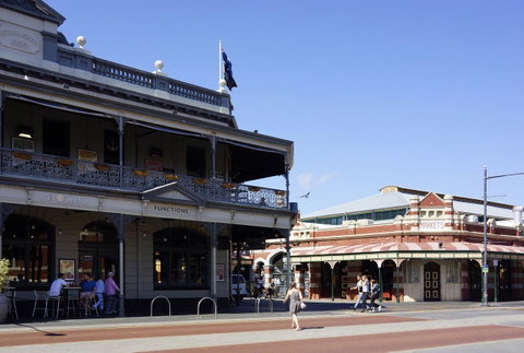 Suffolk House - Tourism Townsville 20