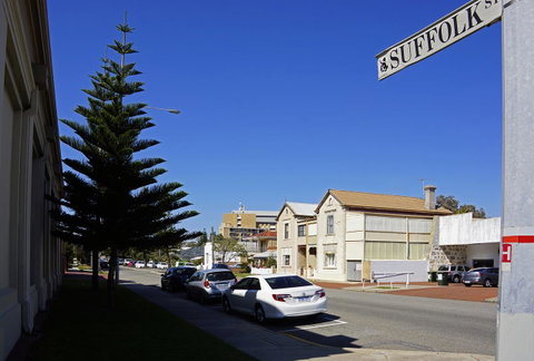 Suffolk House - Tourism Townsville 19