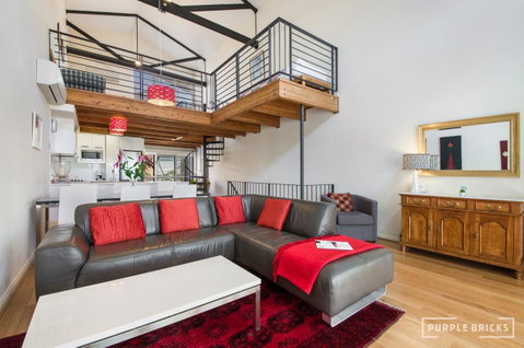 Spacious Central Townhouse - Tourism Townsville 2