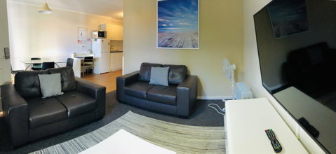 West Beach Lagoon 107 - Great Value - Tourism Townsville 5