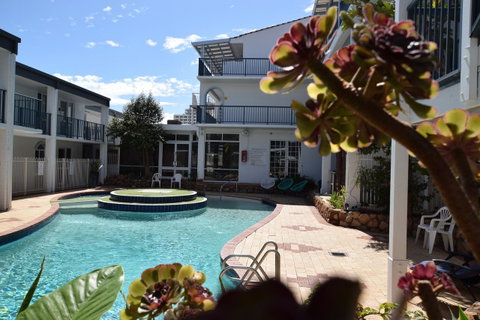 West Beach Lagoon 107 - Great Value - Tourism Townsville 13