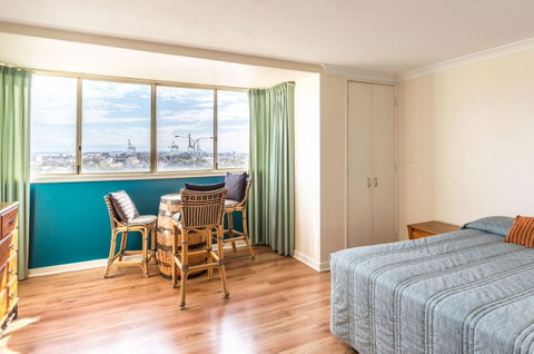 Studio 208 With Ocean Views - Tourism Townsville 0