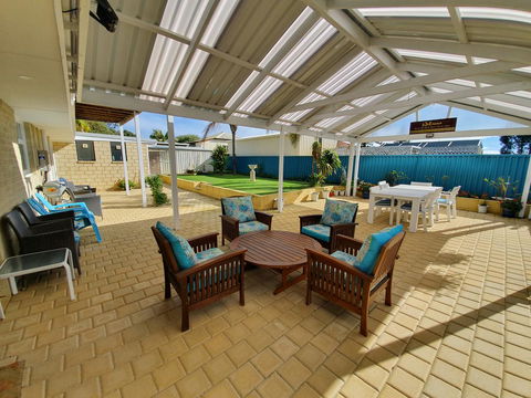 Palm Beach Bed & Breakfast - Tourism Townsville 23