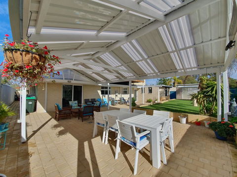 Palm Beach Bed & Breakfast - Tourism Townsville 20