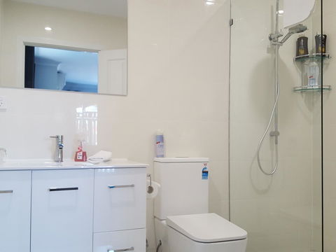 Palm Beach Bed & Breakfast - Tourism Townsville 8
