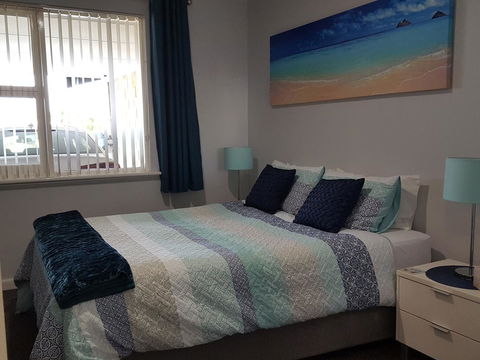 Palm Beach Bed & Breakfast - Tourism Townsville 4