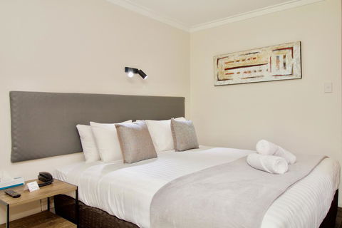 Hotel Clipper - Tourism Townsville 11