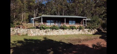 Kangaroo Valley Cottage - Tourism Townsville 0