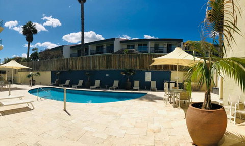 The White Pearl Penthouse - Tourism Townsville 22