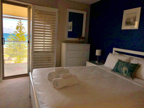 The White Pearl Penthouse - Tourism Townsville 7