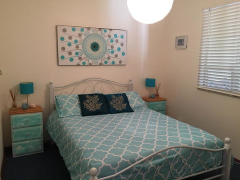 Aqua Shack Jurien Bay - Tourism Townsville 8