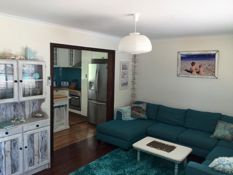 Aqua Shack Jurien Bay - Tourism Townsville 6