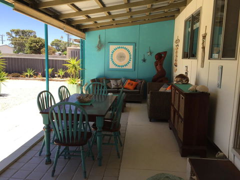Aqua Shack Jurien Bay - Tourism Townsville 4