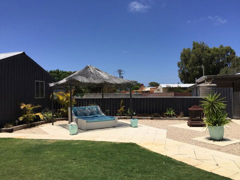 Aqua Shack Jurien Bay - Tourism Townsville 7