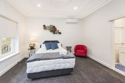 Big House Heated Pool 11 Beds Como / South Perth / Applecross - Tourism Townsville 14