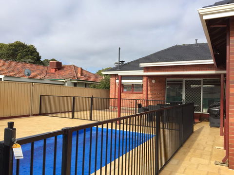 Big House Heated Pool 11 Beds Como / South Perth / Applecross - Tourism Townsville 0