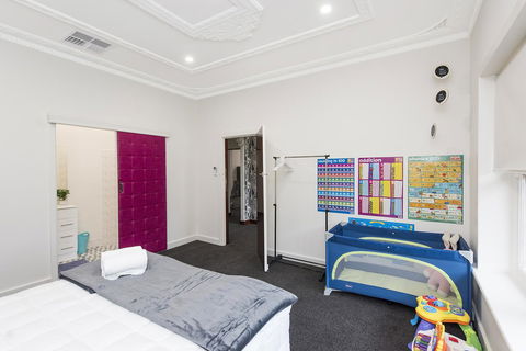 Big House Heated Pool 11 Beds Como / South Perth / Applecross - Tourism Townsville 15