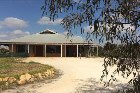 Ocean View Homestead - Tourism Townsville 8