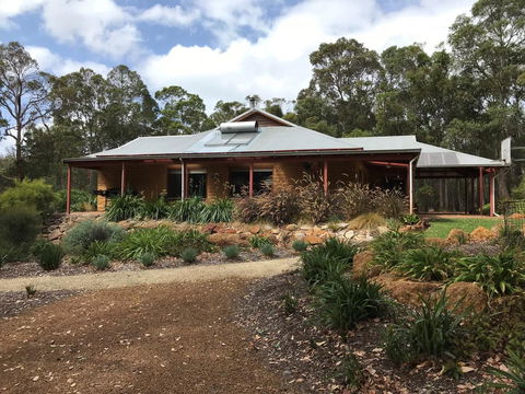 Denmark Forest Retreat - Tourism Townsville 0