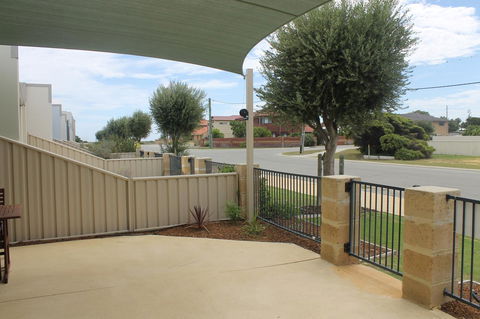 Seas The Day - Jurien Bay - Tourism Townsville 7