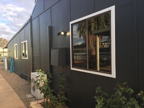 The Cottage That Could - Tourism Townsville 1