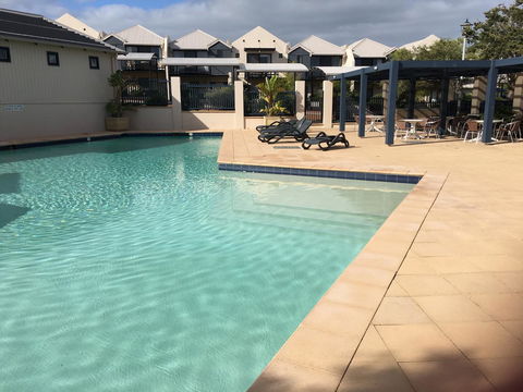 Zephyr Studio - Tourism Townsville 34