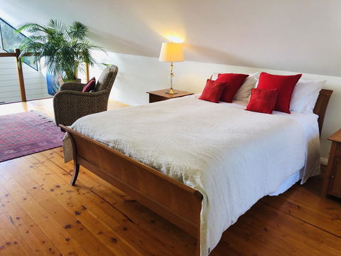 Zephyr Studio - Tourism Townsville 14