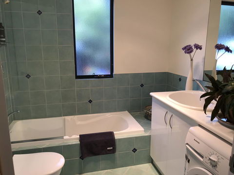Zephyr Studio - Tourism Townsville 19