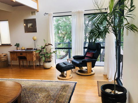 Zephyr Studio - Tourism Townsville 4