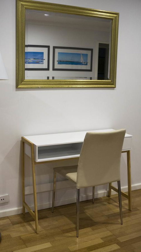 Relax, Bright & Airy Garden Villa - Tourism Townsville 2