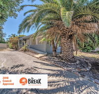 Panoramique Holiday Home With a View - Tourism Townsville