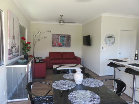 Yunderup Kannie Kottage - Tourism Townsville 7