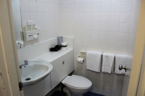 Atrium Hotel Mandurah - Tourism Townsville 6