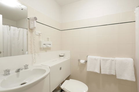 Atrium Hotel Mandurah - Tourism Townsville 37