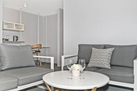 Atrium Hotel Mandurah - Tourism Townsville 22
