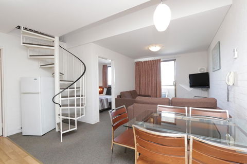 Atrium Hotel Mandurah - Tourism Townsville 21