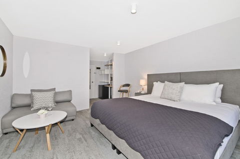 Atrium Hotel Mandurah - Tourism Townsville 16