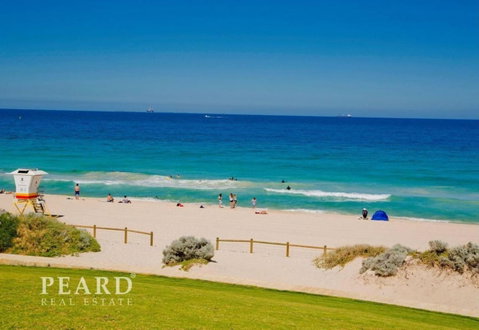 Scarborough Beach, Perth - Sun & Surf Villa - Tourism Townsville 0
