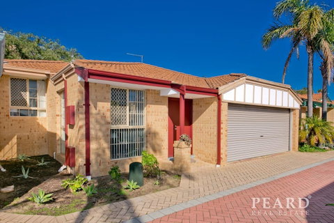 Scarborough Beach, Perth - Sun & Surf Villa - Tourism Townsville 23